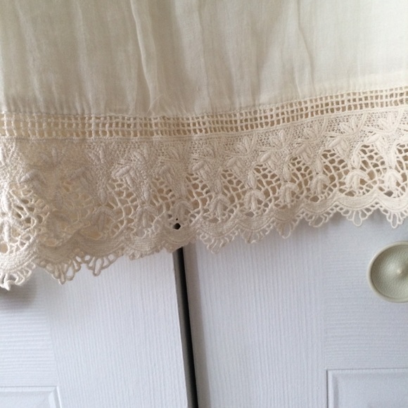 Boho ivory American Eagle Outfitter skirt - Picture 5 of 8